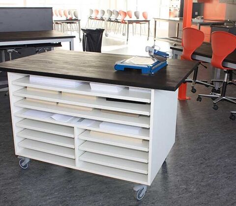 Skærebord med papirreol SEVEL på Ø75 hjul