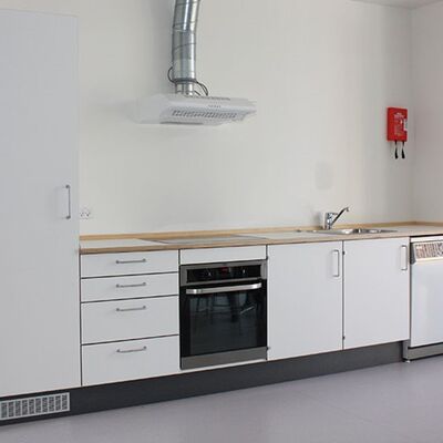 Kitchenette-white-finish