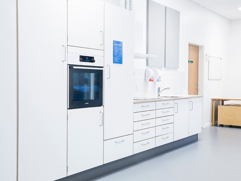 Børnehuset-Fladhøj-staff-kitchen-2