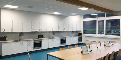 Arna-upper-secondary-school-specialised-classrooms